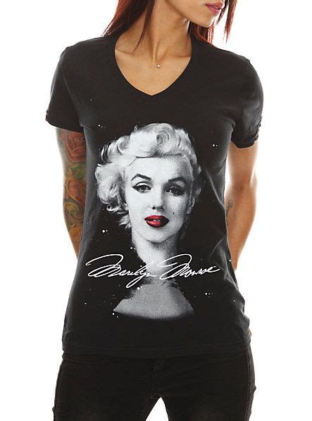 Marilyn Monroe V Neck Girls T Shirt Hot Topic Marilyn Monroe Shirts