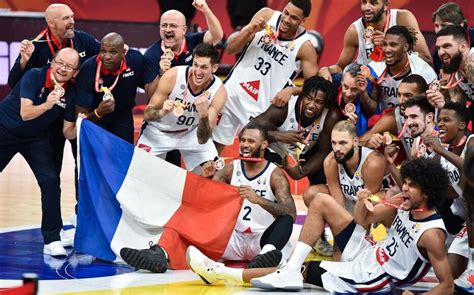 Basket Volley Ces Bleus Qui Nont Pas La Cote Le Parisien