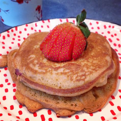 Strawberry Sour Cream Pancakes