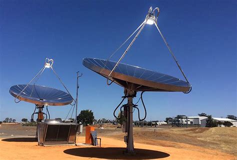 Hcpv Solar Parabolic Solar Concentrator Solartron