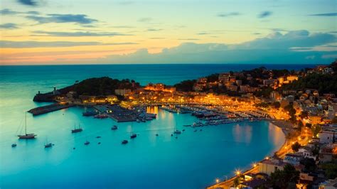 Mallorca, also called majorca, is the crown jewel of spain's balearic islands. 50 Beautiful Beaches Pictures And Wallpapers - The WoW Style