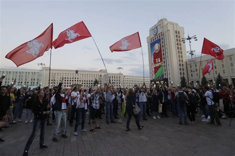Belarusian Authorities Crank Up Pressure On Opposition