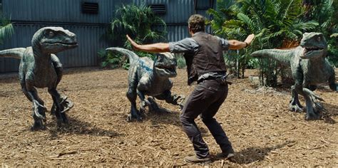 Jurassic World Featurette Mostra Atra Es Do Parque Chris Pratt