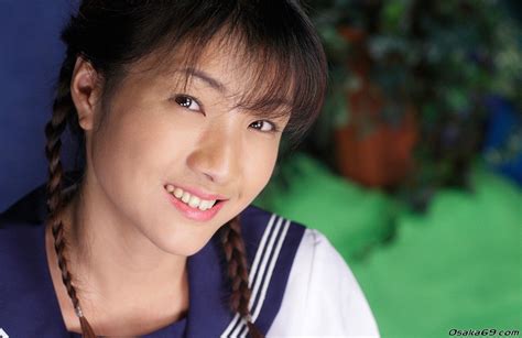 Kyoko Mineshima 峰島今日子 Shaved Japanese Pussy Schoolgirl Uniform