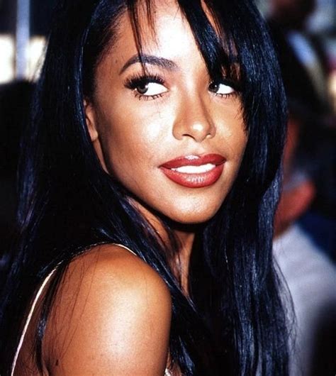 Aaliyah Dana Haughton January 16 1979 August 25 2001 Music Singer