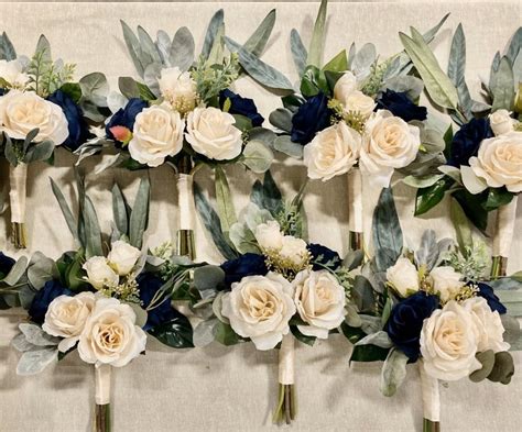 Champagne And Navy Blue Roses With Silver Dollar Eucalyptus Rustic Chic