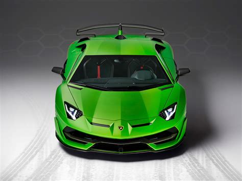 1152x864 2018 Lamborghini Aventador Svj Front 1152x864 Resolution Hd 4k