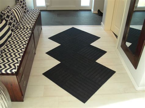 Egal ob sie einen sisal teppich im kleinen format 60 x 120 cm benötigen. heim-elich: DIY Flur Teppich für € 7,00