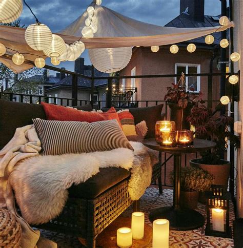 17 Genius Ways To Turn Your Tiny Outdoor Space Into A Relaxing Nook