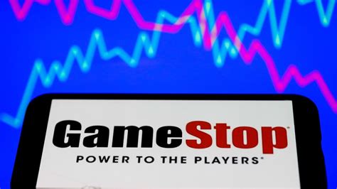 Gamestop Shares Skyrocket As Amateur Investers Take On Wall Street Hedge Funds Sky News Australia