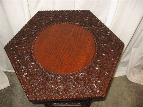 Very Ornate Lots Detail Wood Carving 6 Sided Lamp Table For Sale