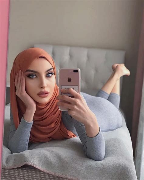 Beautiful Muslim Women Most Beautiful Women Beautiful Hijab Niqab