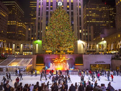 Big Christmas Tree In New York Christmas Decorations 2021