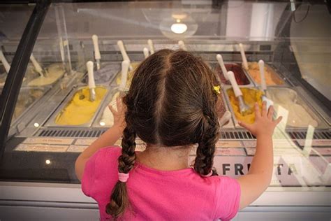 A Genova Arriva Il Gelato Sospeso Un Momento Sereno Per Tante Famiglie