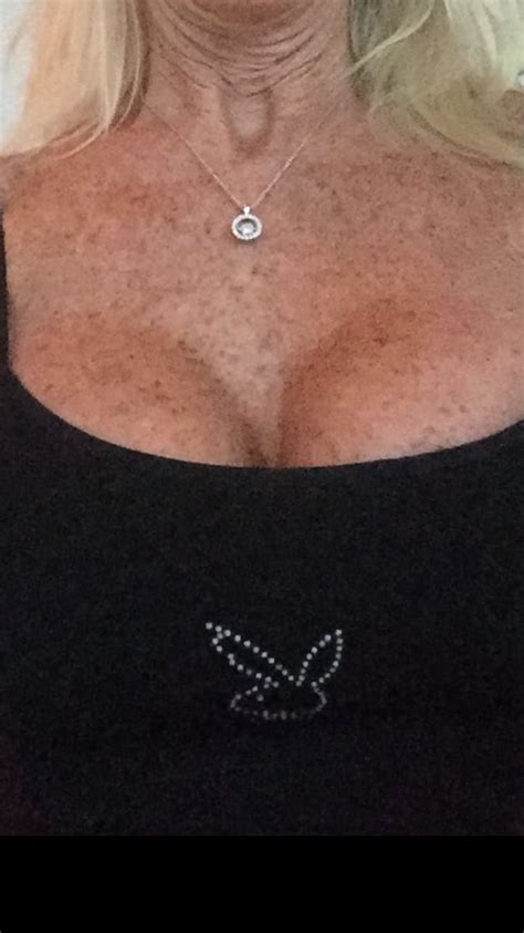 Milftastic HotWife Star On Twitter Need To Get Working On My Tan Again Milf Https T