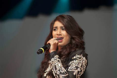 Shreya Ghoshal Hd Wallpapers Free Download ~ Unique Wallpapers