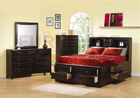 These complete furniture collections include everything you need to outfit the entire bedroom in coordinating style. Cheap King Size Bed Sets - Home Furniture Design