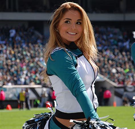 Give It Up For Becky This Week S EaglesCheer Wcw Cheerleader