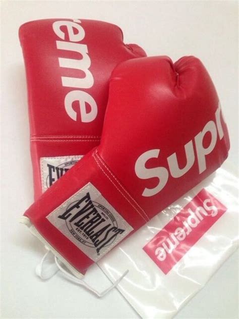 Supreme Everlast Boxing Gloves ボクシンググローブ 新品・中古のオークション モバオク