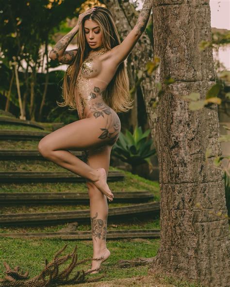 MC Mirella Nua No Xvideos Nudes E Fotos Pelada No Onlyfans E Playboy