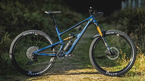 2023 Yt Jeffsy V30 Mtb Is A Better Friend As An All Rounder Trail Bike