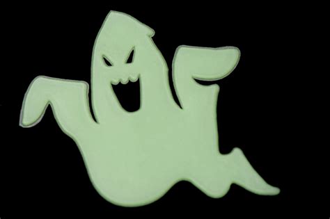 Image Of Glowing Ghost Creepyhalloweenimages
