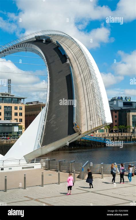 The Gateshead Millennium Bridge River Tyne Newcastle Gateshead Tyne