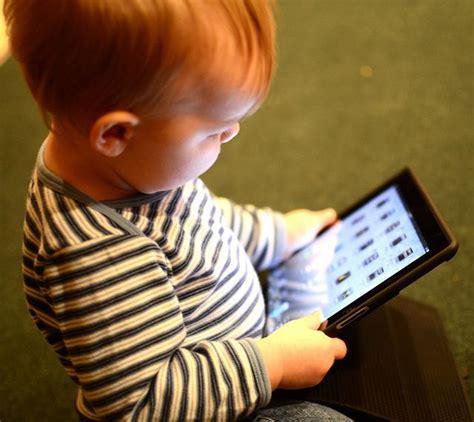 Most Two Year Old Kids Know How To Use Iphone Physicians News