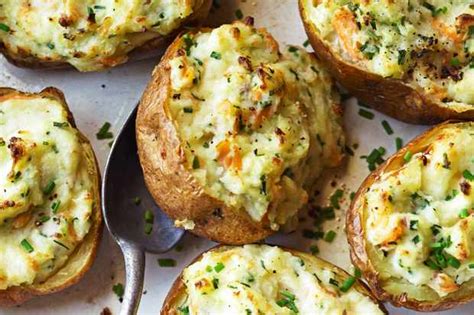 Perfect Baked Jacket Potato Guide With Topping Ideas Olivemagazine