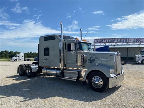 2001 Kenworth W900 Studio Sleeper For Sale In Troy Mo From 61 Sales
