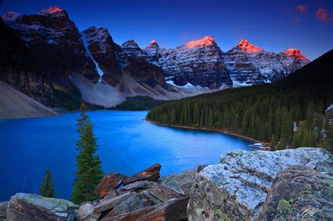 M448 Sunrise Moraine Lake And The Ten Peaks Banff Canada Randall J