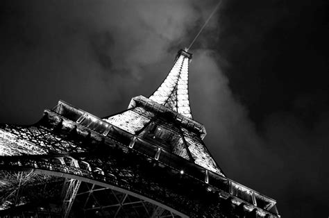 Free Download Black And White Eiffel Tower Wallpaper Hd 1920x1080 3907