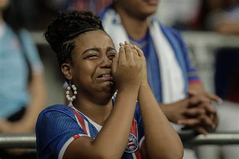 Bahia Toma Gol No Fim Perde Para O São Paulo E Se Complica Na Série A