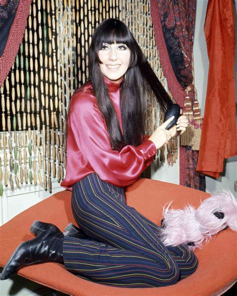 Cher Fashion Chers Best Throwback Style Moments
