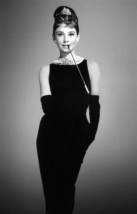 Black And White Print Audrey Hepburn Classic Hollywood Etsy Hollywood Glamour Dress Audrey