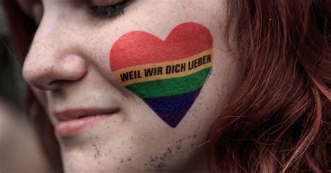 German Lawmakers Vote To Legalize Same Sex Marriage Huffpost Latest News