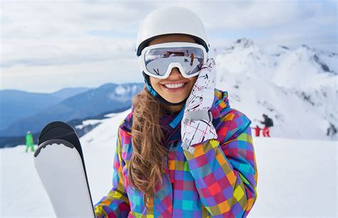 Tips For First Time Skiers Snowboarders And Beginners Ship Skis