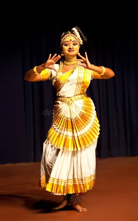 Indian Mohiniyattam Dance Editorial Stock Image Image Of Girl 24226559