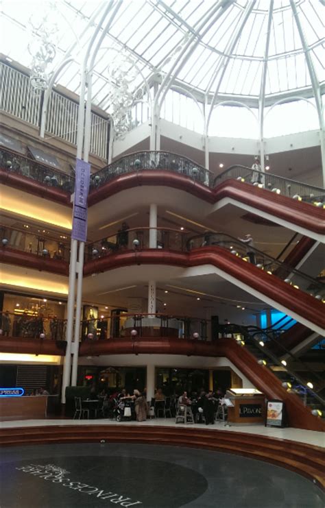 Glasgow Sights to See (While Eating and Drinking!)