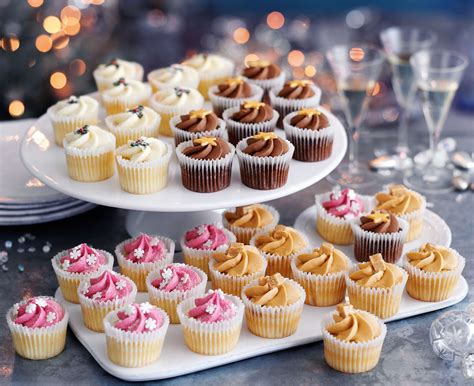 Mini Cupcakes Desserts Food Videos Desserts Yummy Cupcakes