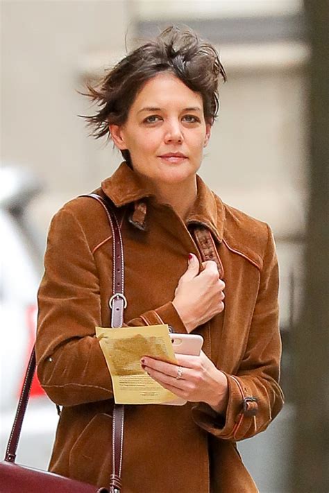 Katie Holmes Out In New York 12062017 Hawtcelebs