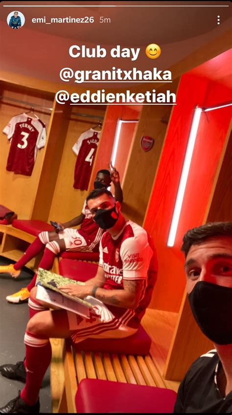 The argentinean international goalkeeper, a hugely popular figure around the club, signed for us 10 years ago in august 2010 from home city side. Emi Martinez on Instagram. : Gunners