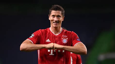 Bundesliga Interview With Robert Lewandowski The Touchline Sports