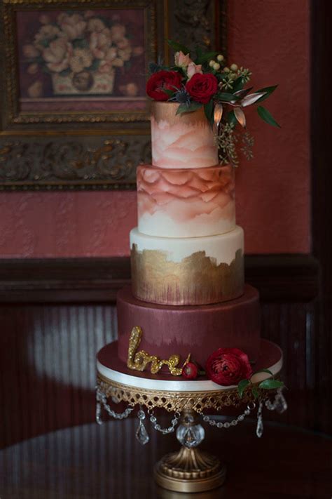 Gorgeous Fall Wedding Cakes Were Drooling Over Southern