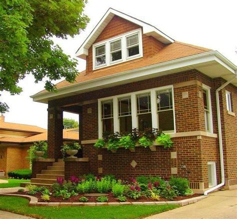 A Closer Look At American Bungalow Styles Bungalow Landscaping