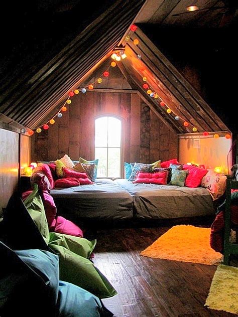 Attic bedrooms guest bedrooms twin bedroom ideas twin room cottage bedrooms beautiful bedrooms beautiful homes house beautiful attic rooms are a highly functional space that many people use for storage when they can be more cleverly used as an additional room in your home. Attic Hang Out | Pinterest Home Decor