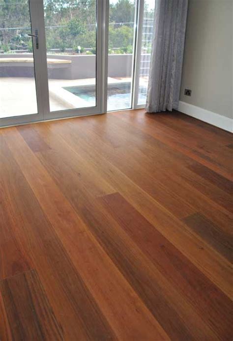 It is a particularly hard, strong timber, with a. Grey Ironbark - Hazelwood & Hill - Melbourne