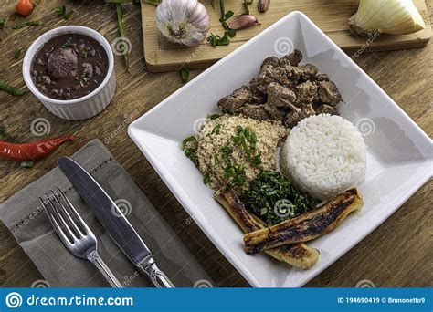 Minced Beef Tenderloin Traditional Brazilian Food Picadinho Stock Image Image Of Brazilian