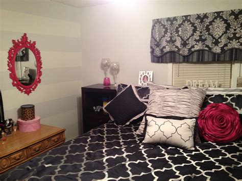 Colorful bedding makes it charming. AFTER: My navy and hot pink bedroom w light grey walls and ...