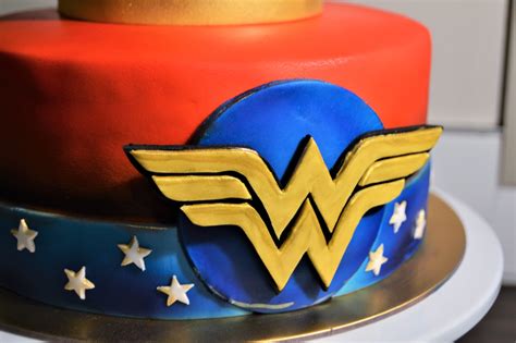 Gabriela S Cakes Wonder Woman Cake